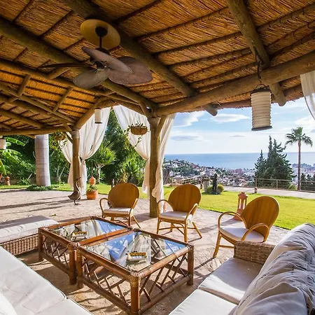 Indonesian Suites Tropical Garden Malaga